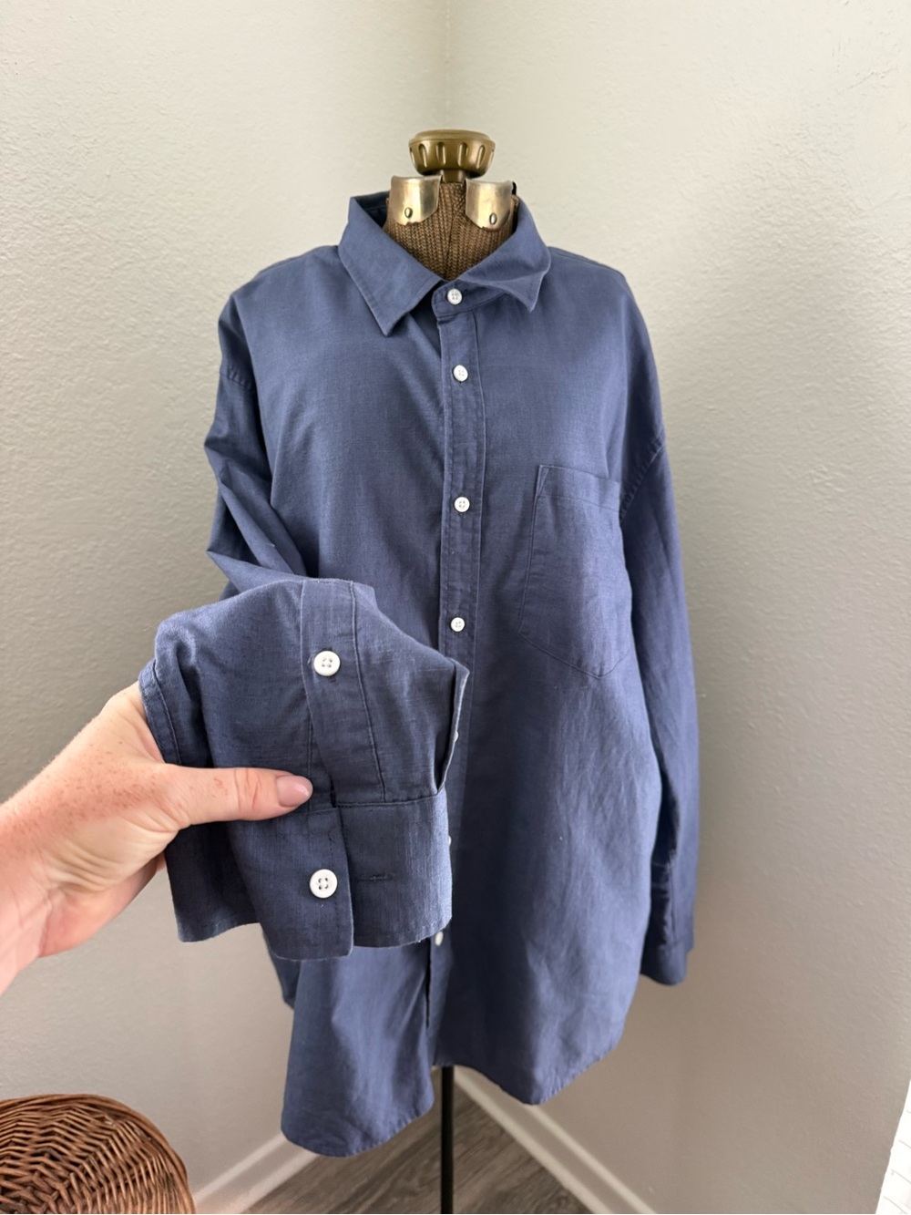 Classic Men's Button-Up Shirt
